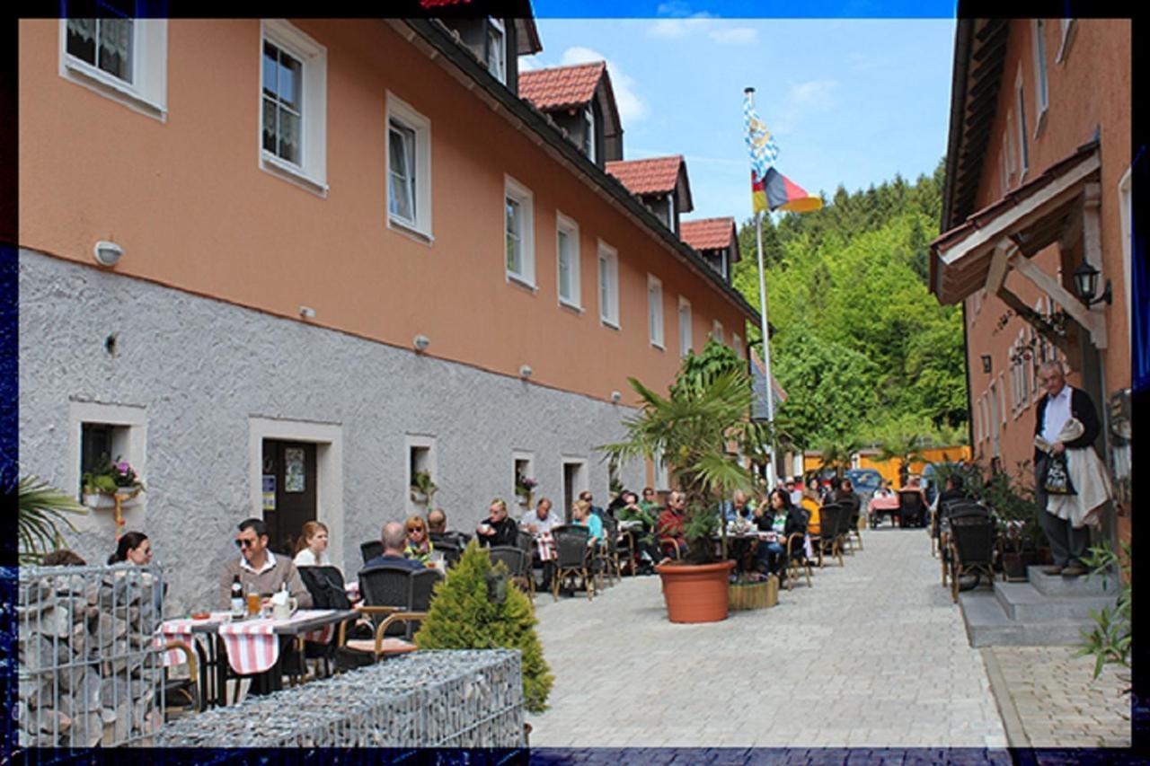 Landgasthof-Hotel Hammermuehle Donaustauf Ngoại thất bức ảnh